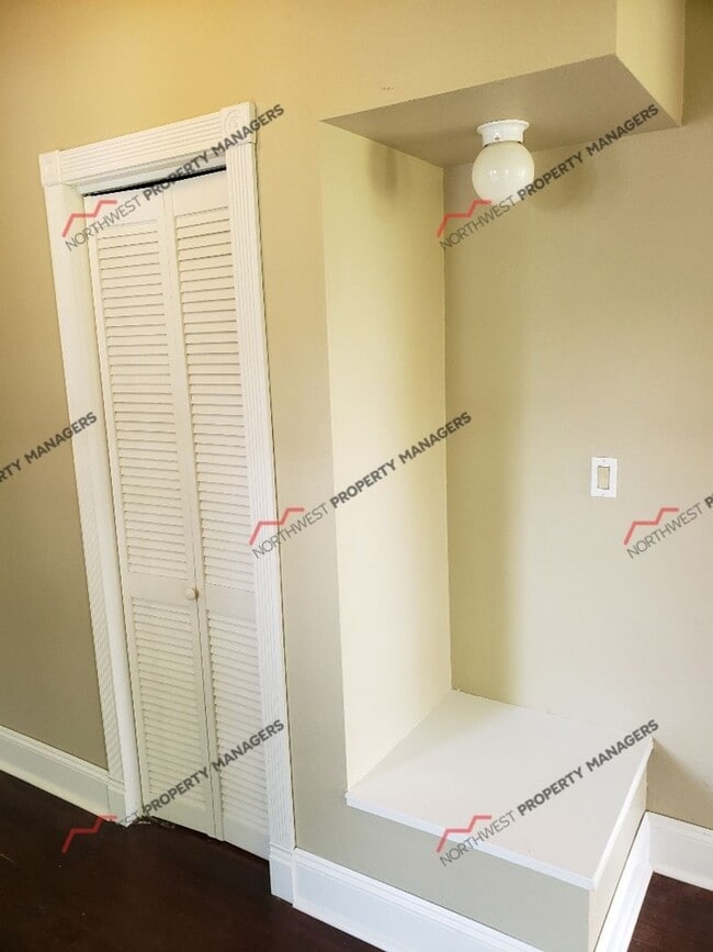 Building Photo - STATUS: AVAILABLE  | R191B | $1795