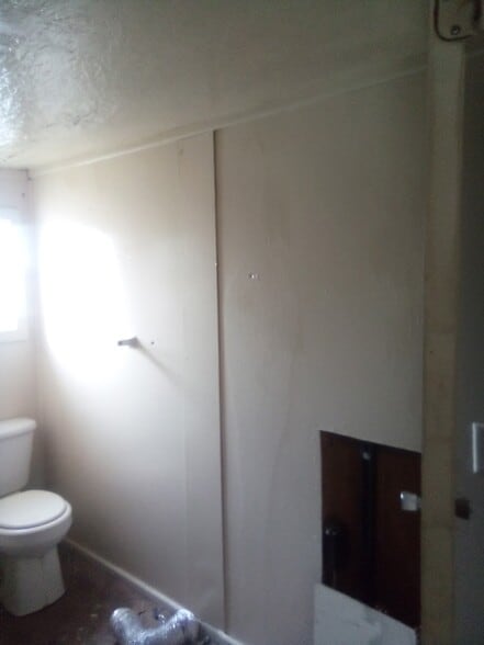Building Photo - 1130 MT-135