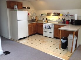 Building Photo - 188 Lawrence St