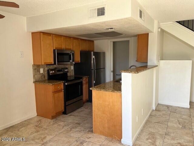 Building Photo - 6627 N 27th Ave