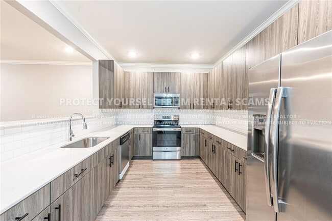 Building Photo - 1285 N Corsica Dr