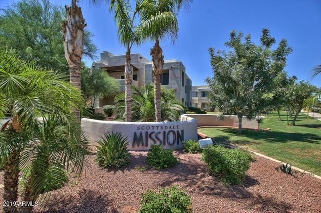 Building Photo - 11260 N 92nd St