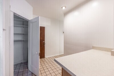 Building Photo - 1226 N Dearborn St