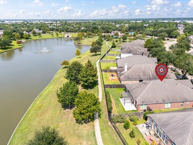 Primary Photo - 7242 Rambling Tree Ln