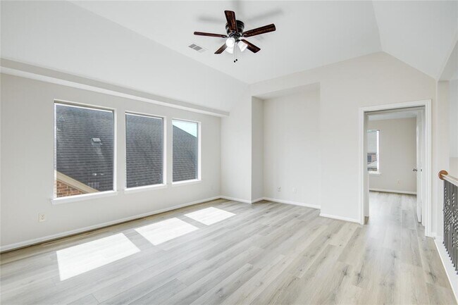 Building Photo - 26122 Salt Creek Ln