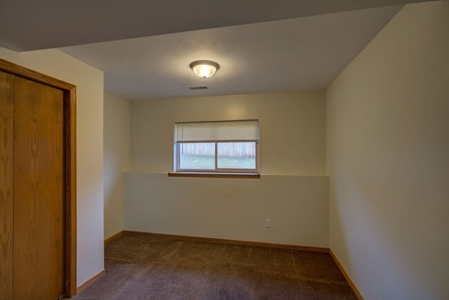 Building Photo - 1509 Bultman Rd