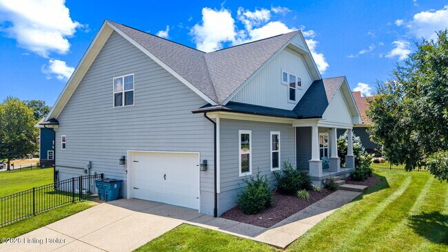 Building Photo - 825 Artisan Pkwy