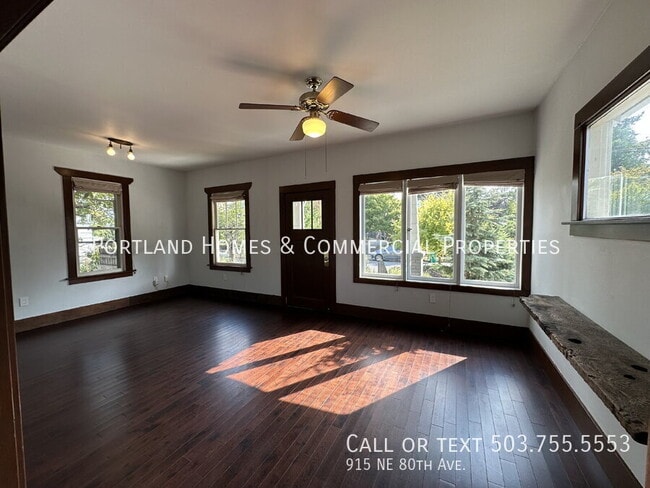 Building Photo - 915 NE 80th Ave