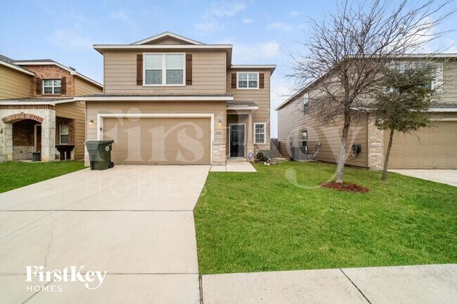 Primary Photo - 3714 Coyote Creek