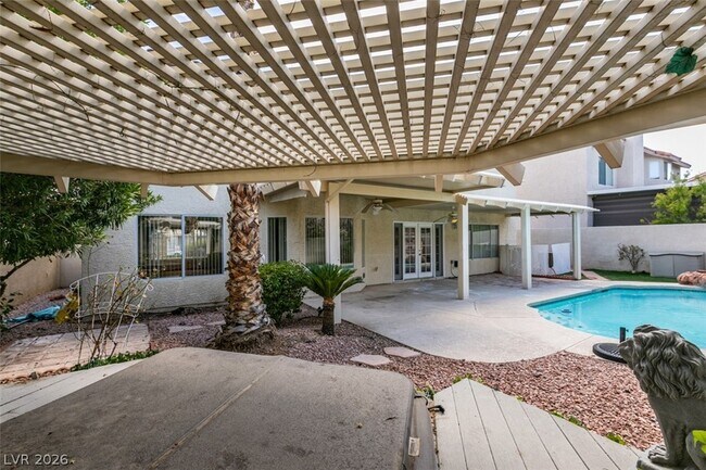 Building Photo - 8224 Tivoli Cove Dr