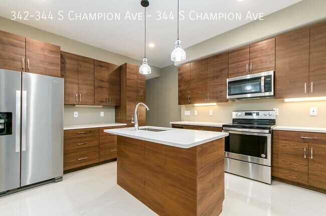Building Photo - 342-344 S Champion Ave-344 S Champion Ave