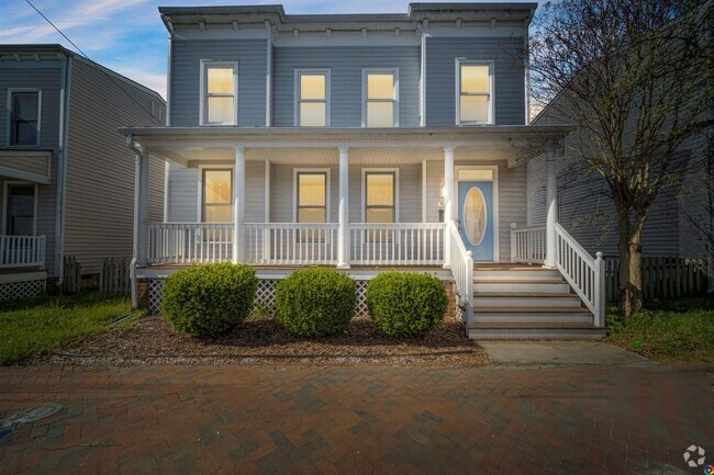 Building Photo - 931 W Leigh St
