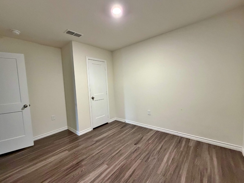 Building Photo - 7026 Phoenix Dr