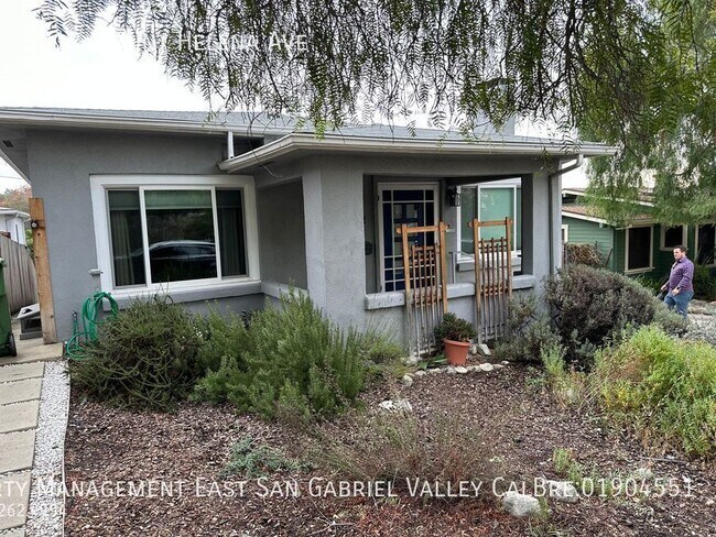 Building Photo - 5212 Mt Helena Ave