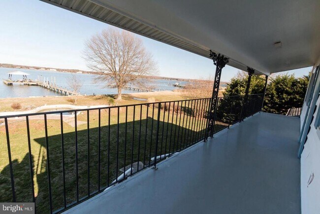 Building Photo - 40508 Waterview Dr