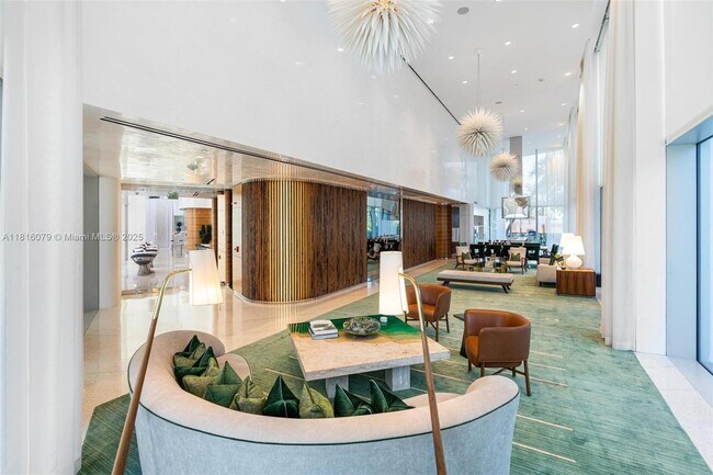 Building Photo - 16901 Collins Ave