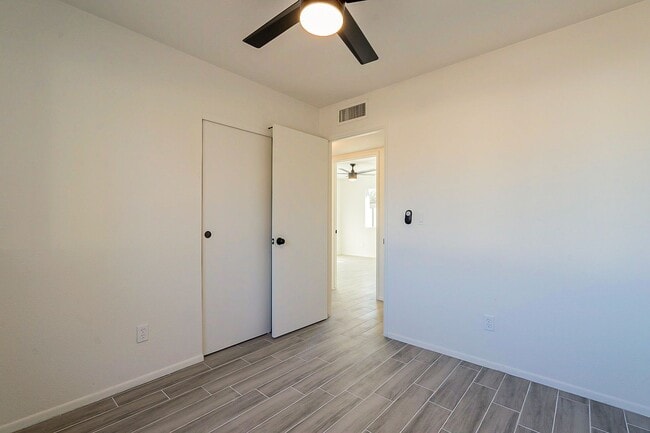 Building Photo - Lovely Chandler Home near everything!