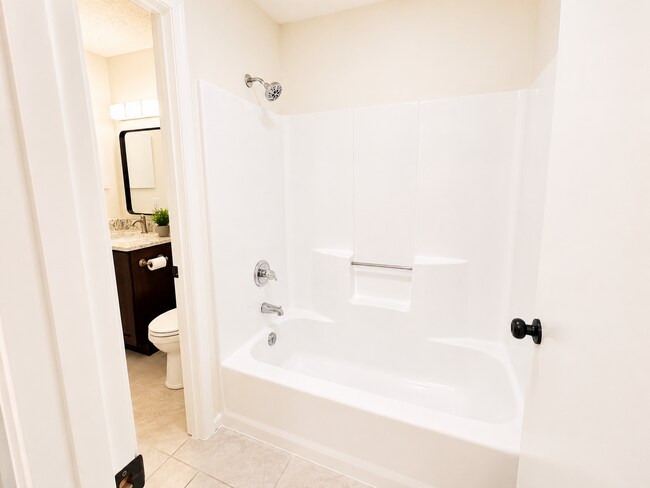 Building Photo - 373 Tinkerview Dr