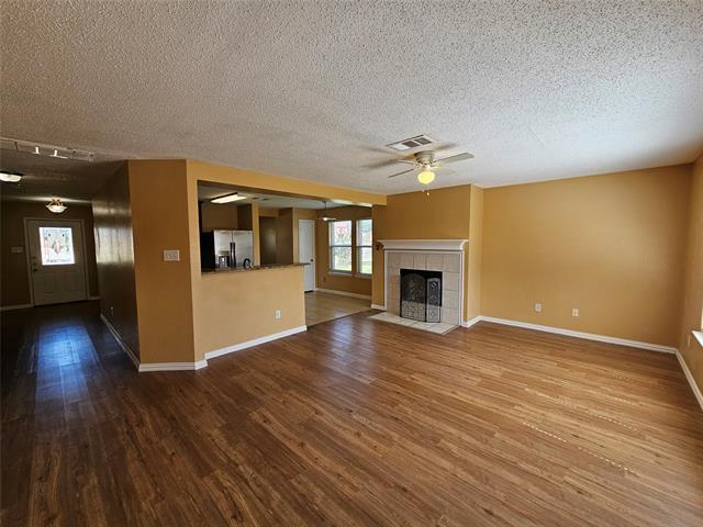 Building Photo - 1356 Fox Glenn
