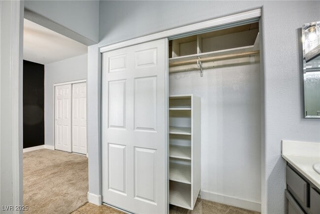 Building Photo - 3719 Caribbean Blue Ave