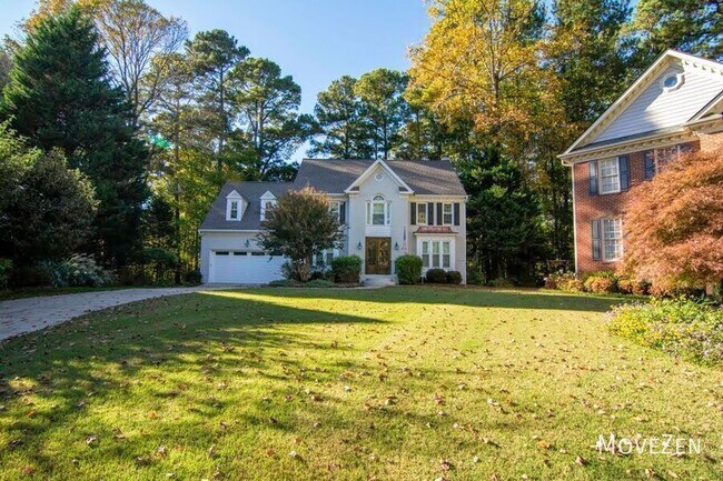 Building Photo - 123 Greymist Ln
