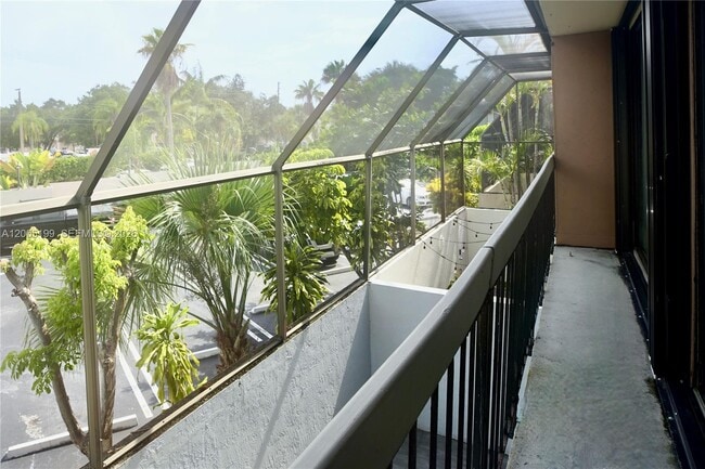 Building Photo - 3186 Bird Ave