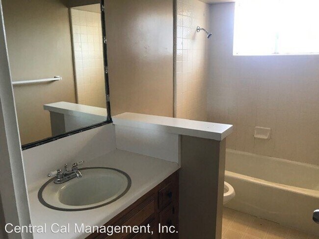 Building Photo - 5103 Appleblossom Dr