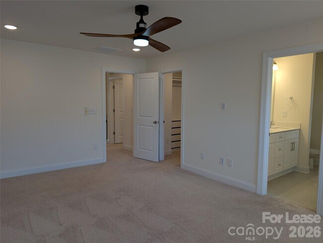 Building Photo - 6324 Keeton Ln