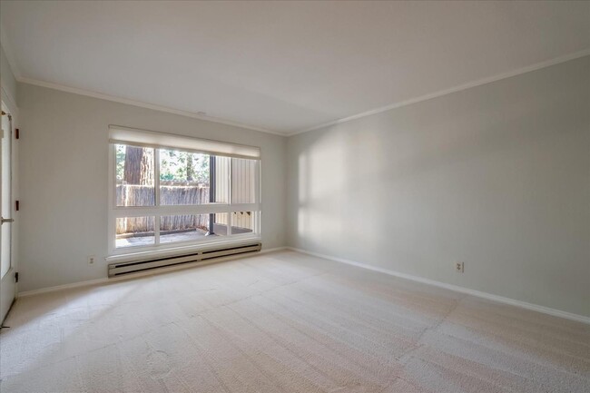 Building Photo - 39191 Argonaut Way