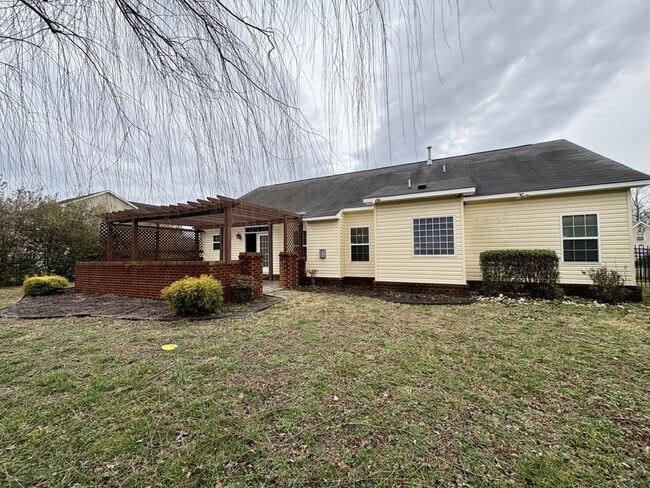 Building Photo - Harbour Breeze Estates