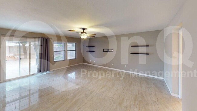Building Photo - 4720 N 93rd Dr