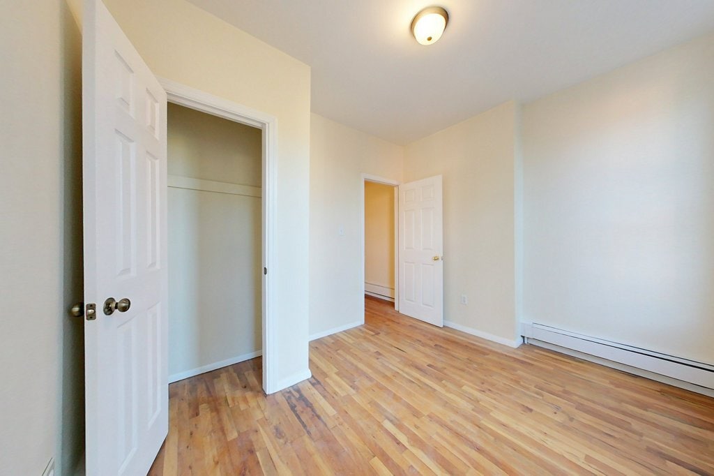Building Photo - 106 Rockaway Ave