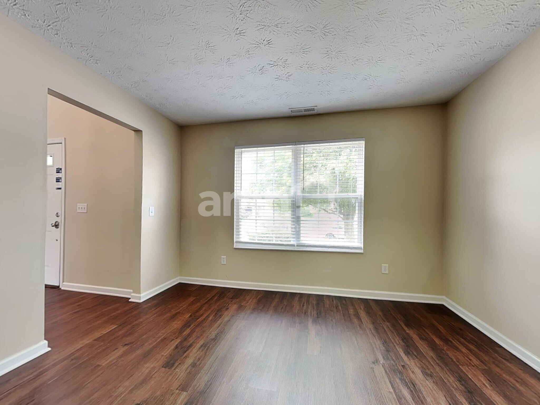 Building Photo - 1291 Shannon Ln