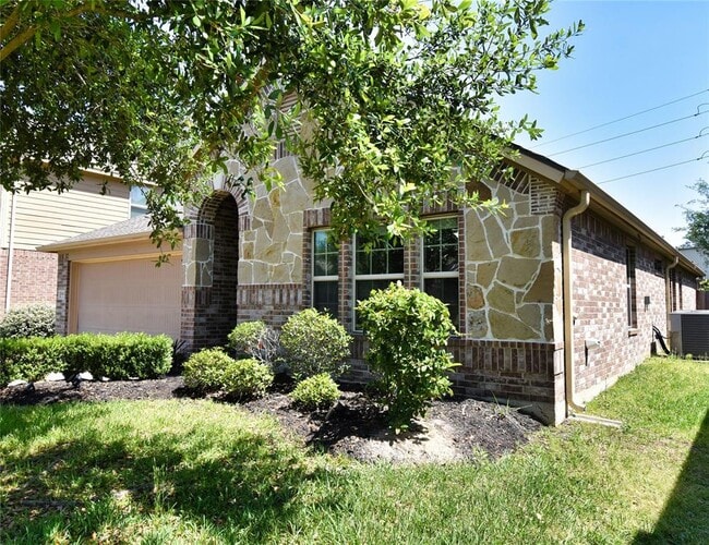 Building Photo - 24034 Schults Meadow Ln