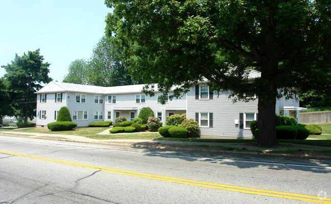 Building Photo - Diamond Hill Apartments