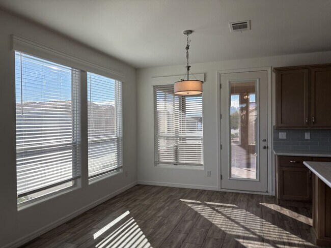 Building Photo - 3301 S Goldfield Rd