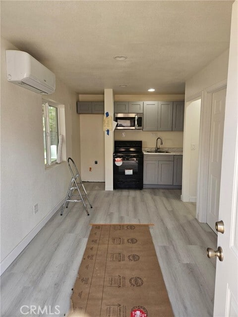 Building Photo - 187 Carmelita Ln W