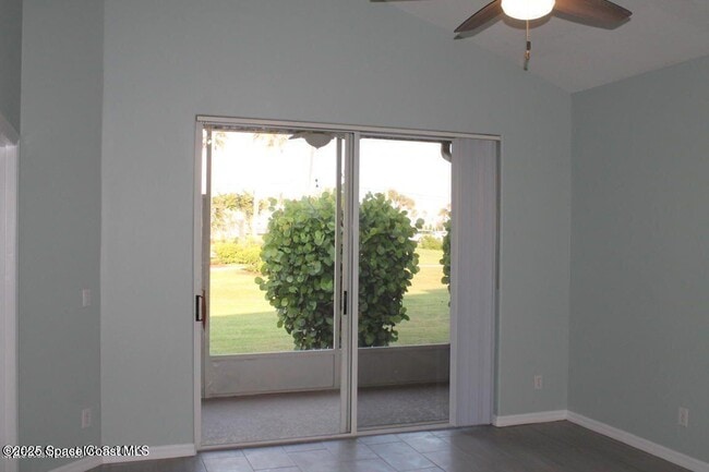 Building Photo - 3121 Atocha Ln