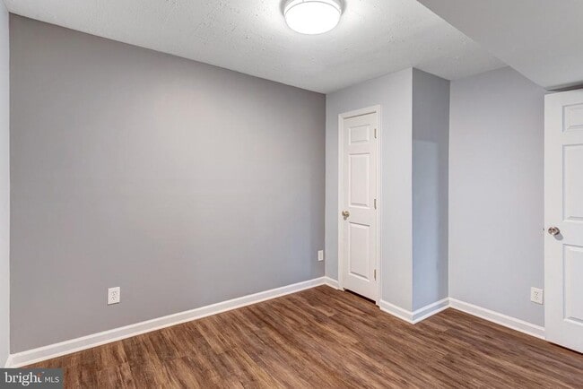 Building Photo - 2594 Sylvan Moor Ln