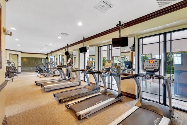 Building Photo - 2916 Tuscany Ct