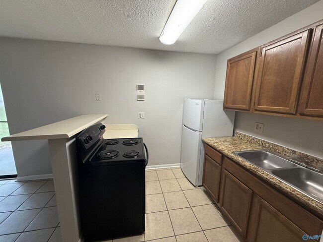 Building Photo - 4902 Cotton Row NW