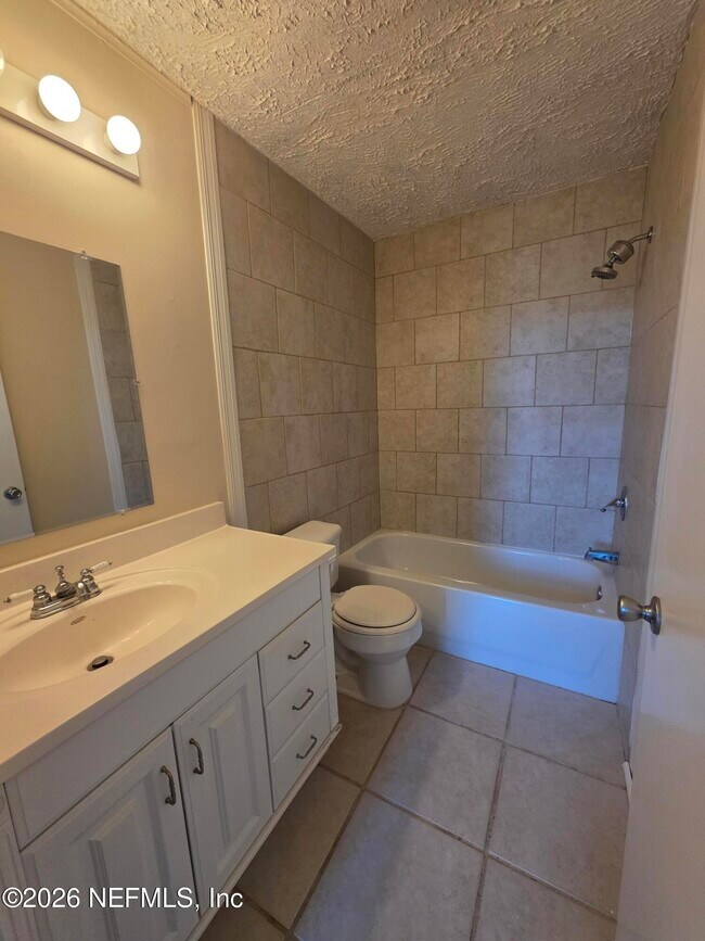 Building Photo - 1603 Challenger Ct W