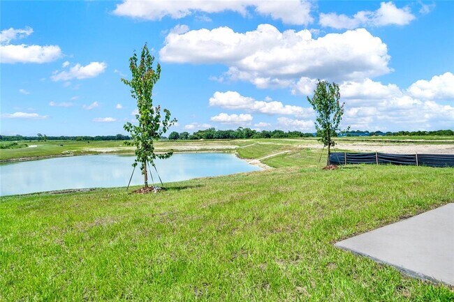 Building Photo - 517 Bell Prairie Cir
