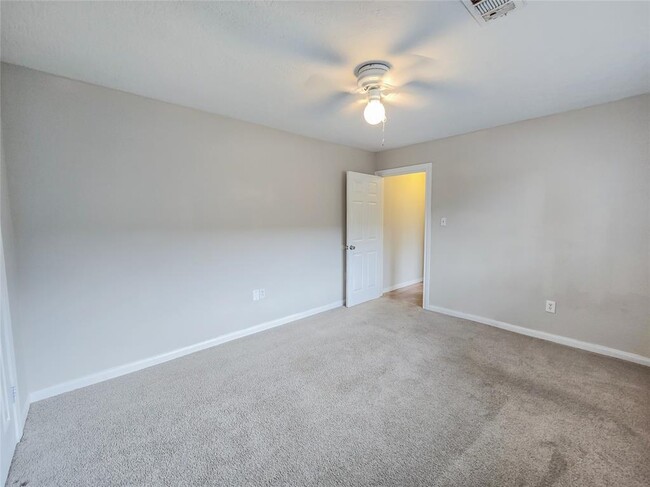 Building Photo - 11207 Sagevalley Dr