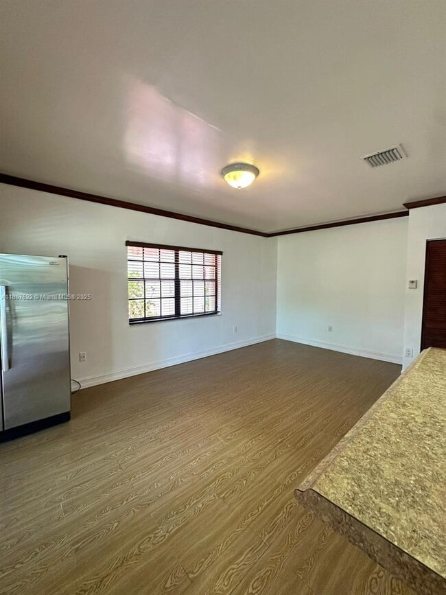 Building Photo - 7170 SW 17th Terrace