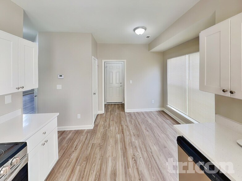 Building Photo - 8517 Galena View Dr