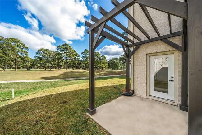 Building Photo - 23 Presidio Rd