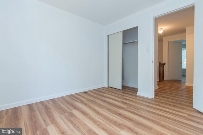 Building Photo - 7929 Capricorn Terrace