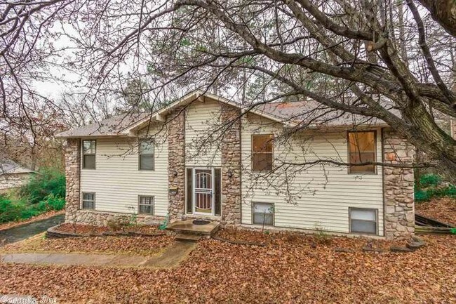 Primary Photo - Large 5 Bedroom