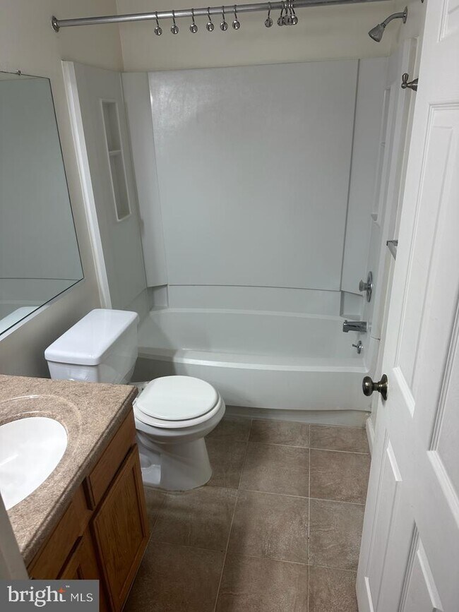 Building Photo - 113 The Woods